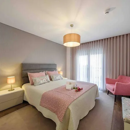 Spacious In With Included Parking شقة فاطمة